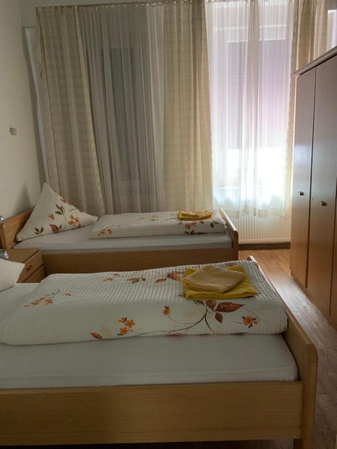 Hotel Am Freihafen Duisburgo Esterno foto