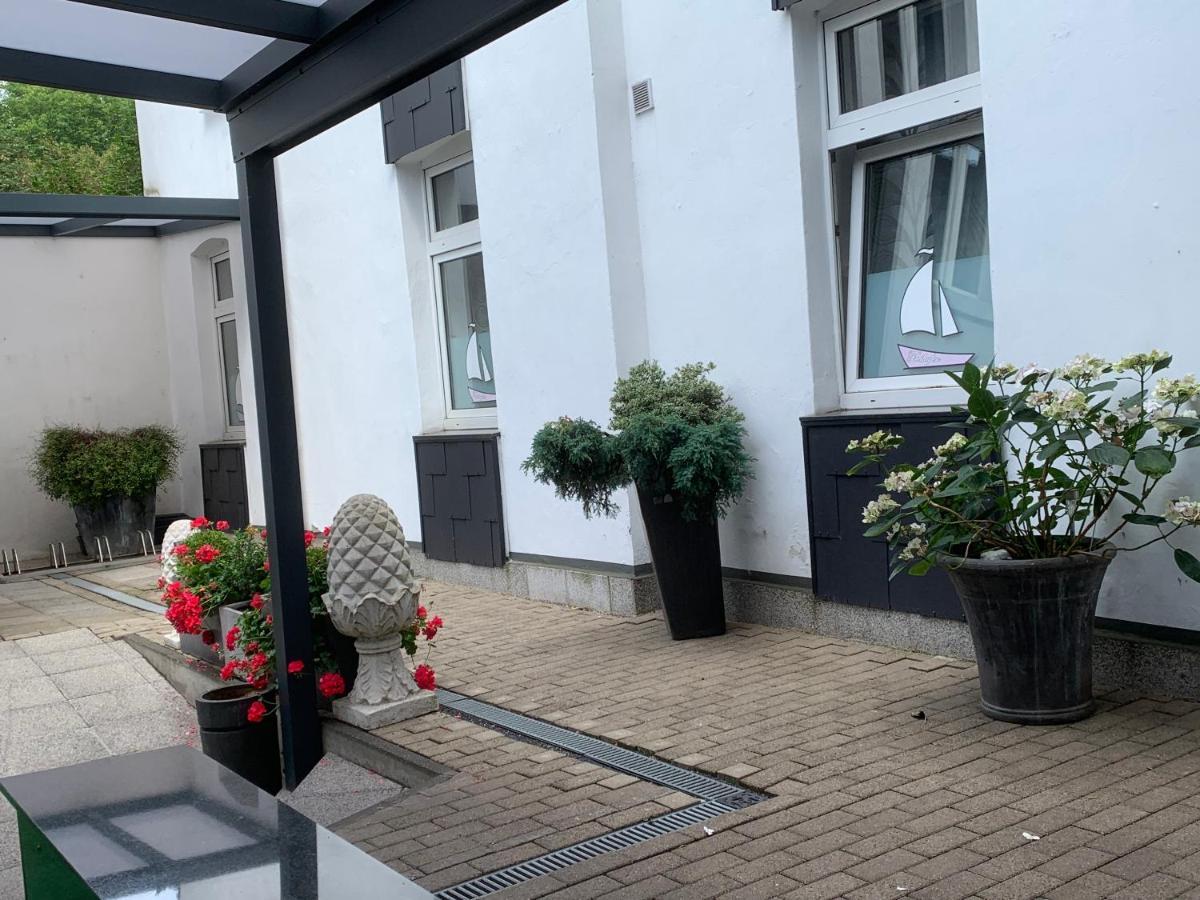Hotel Am Freihafen Duisburgo Esterno foto