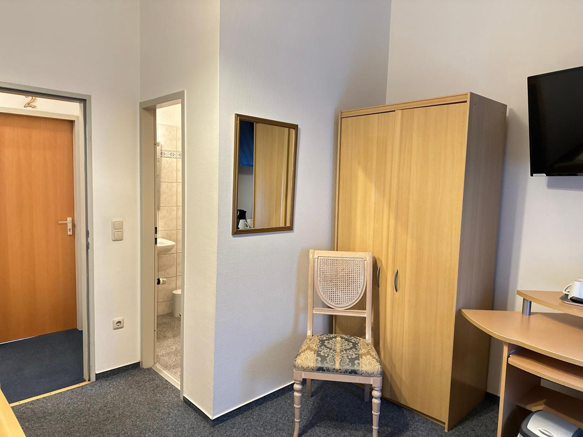 Hotel Am Freihafen Duisburgo Esterno foto
